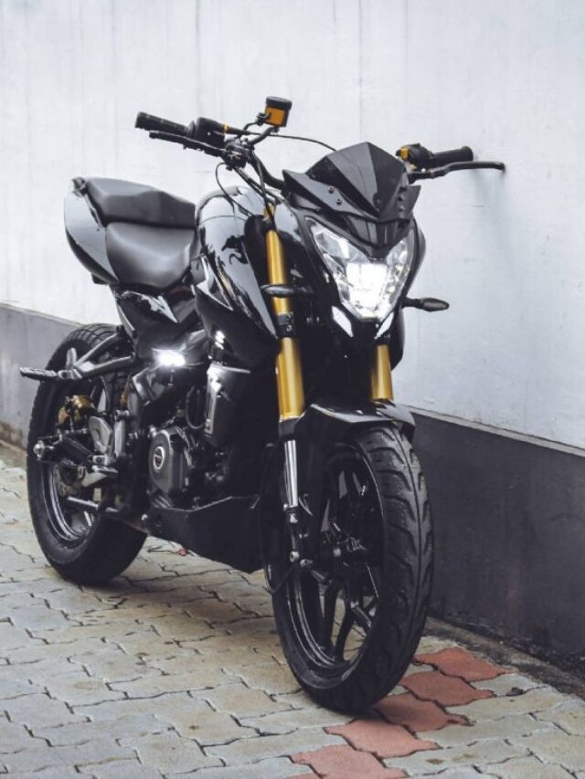 Bajaj Pulsar NS200 दमदार इंजन और फीचर्स लुक देखे,कीमत!
