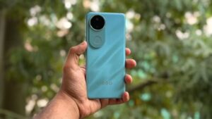 iqoo z10r latest smartphone design and display