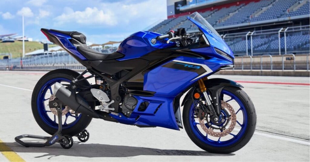 Yamaha R3
